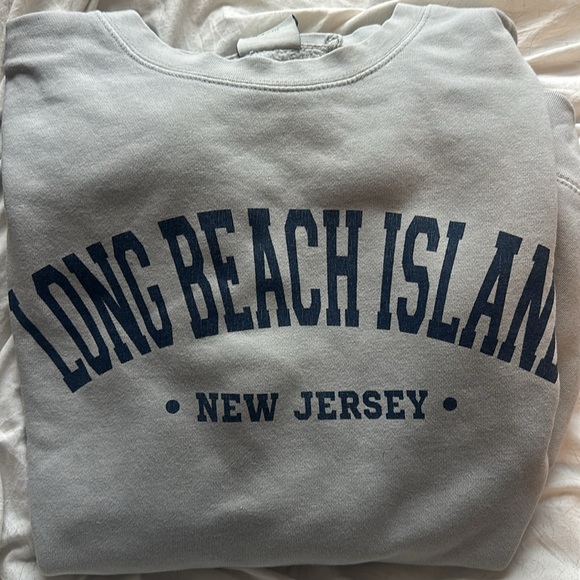 Beige Long Beach Island, NJ crewneck - Picture 2 of 2